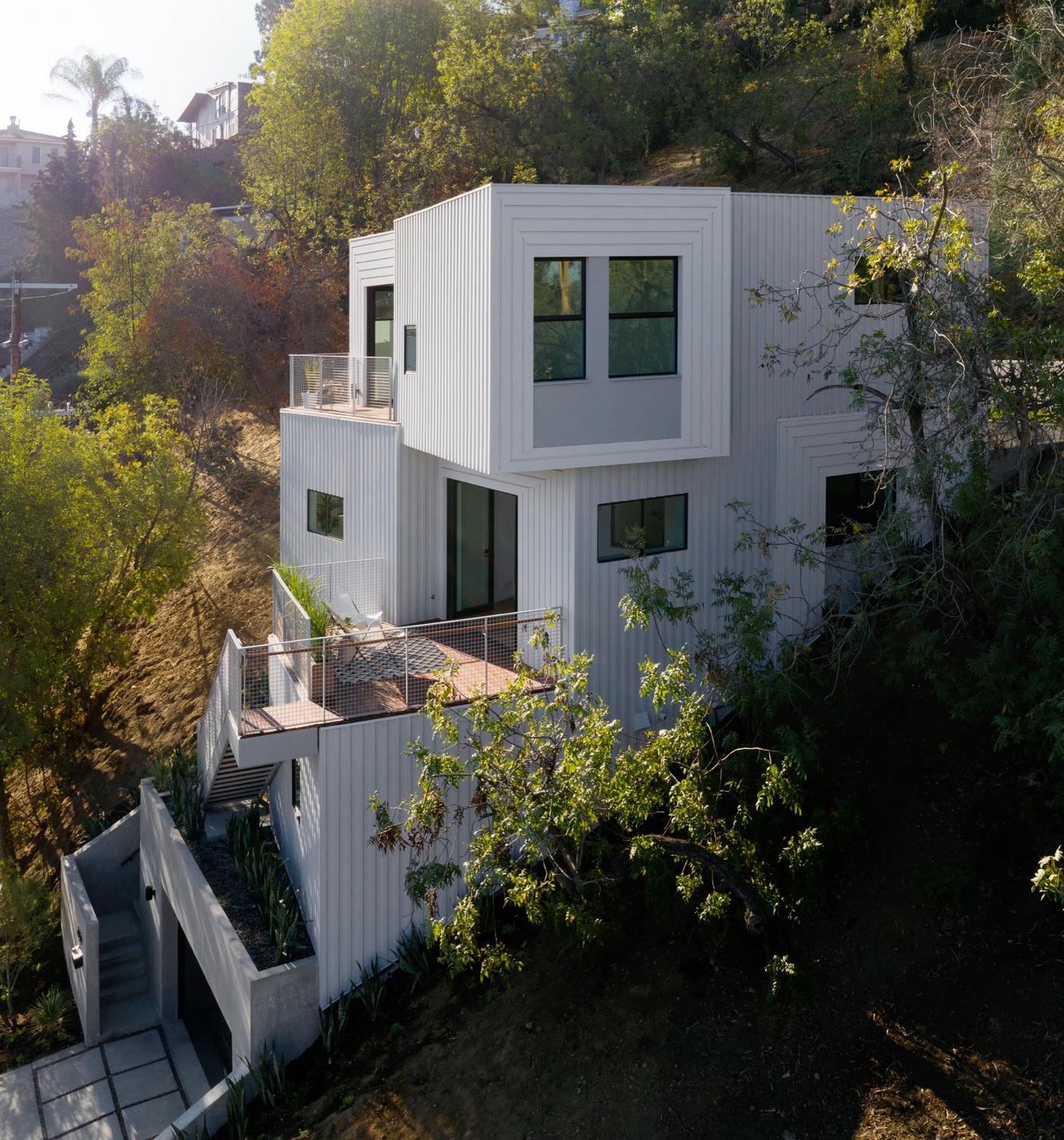 Stack House в Лос-Анджелесе от FreelandBuck 