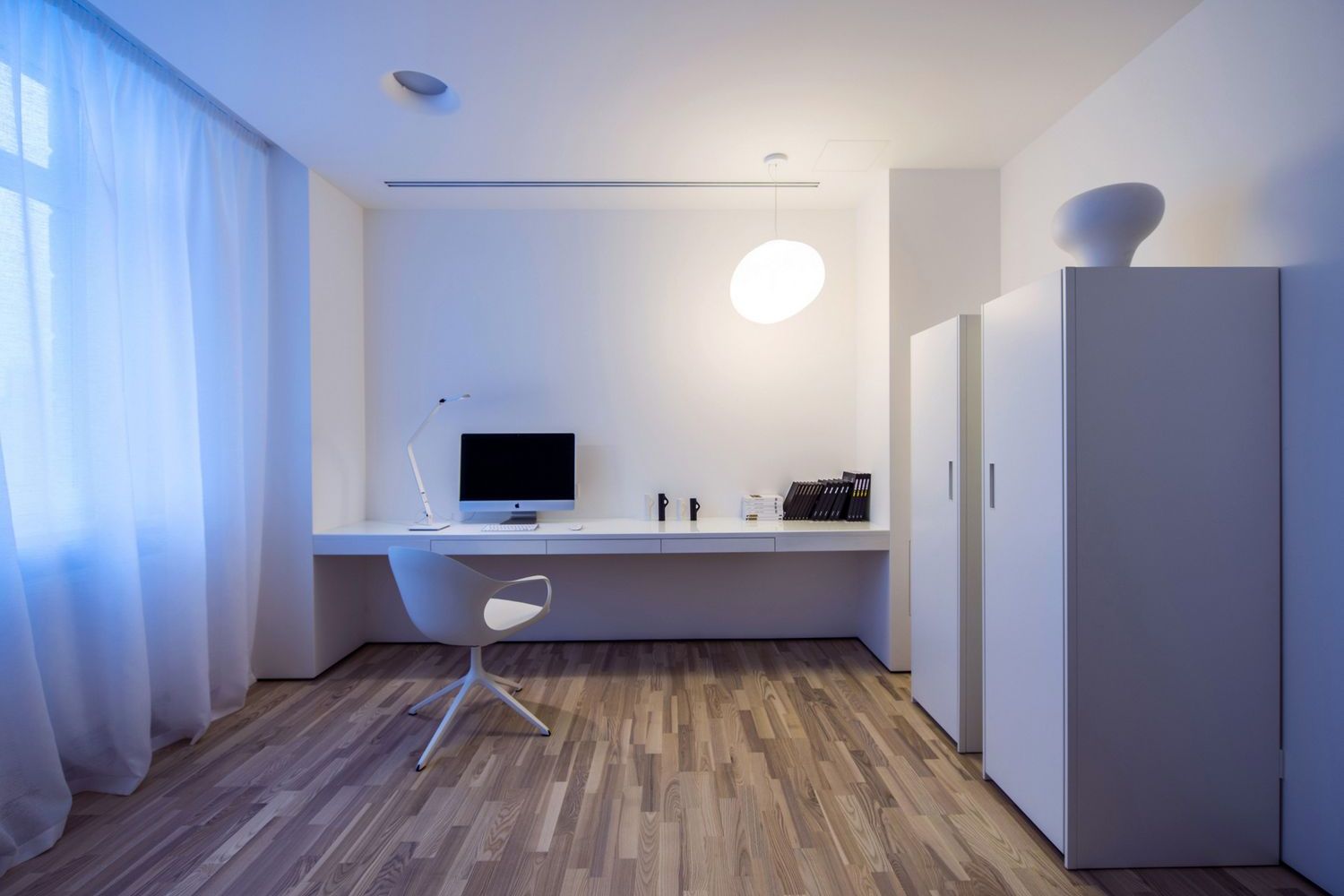 Современный дизайн интерьера квартиры в Киеве